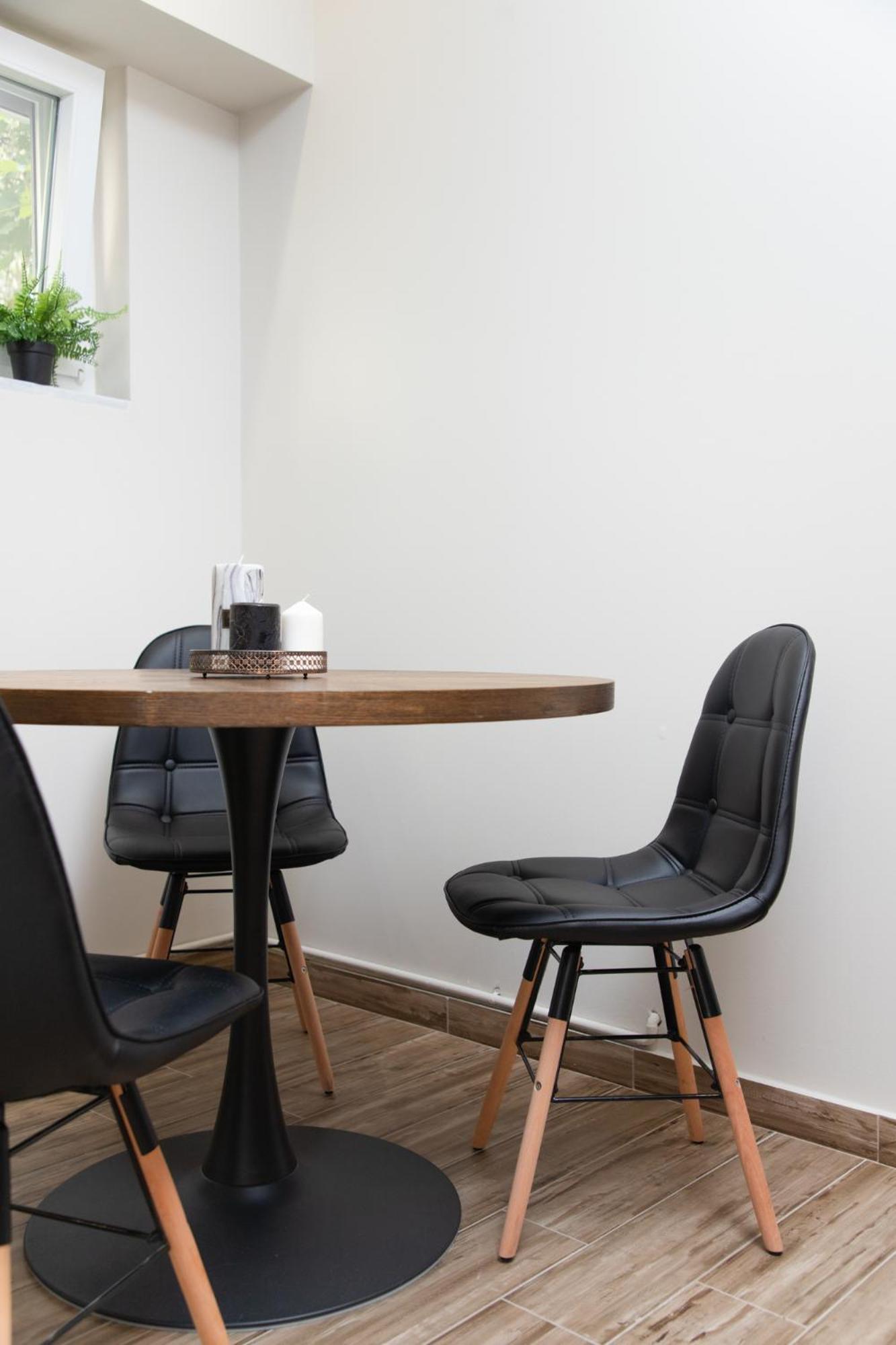 St. Barbara Apartment Драма Екстериор снимка