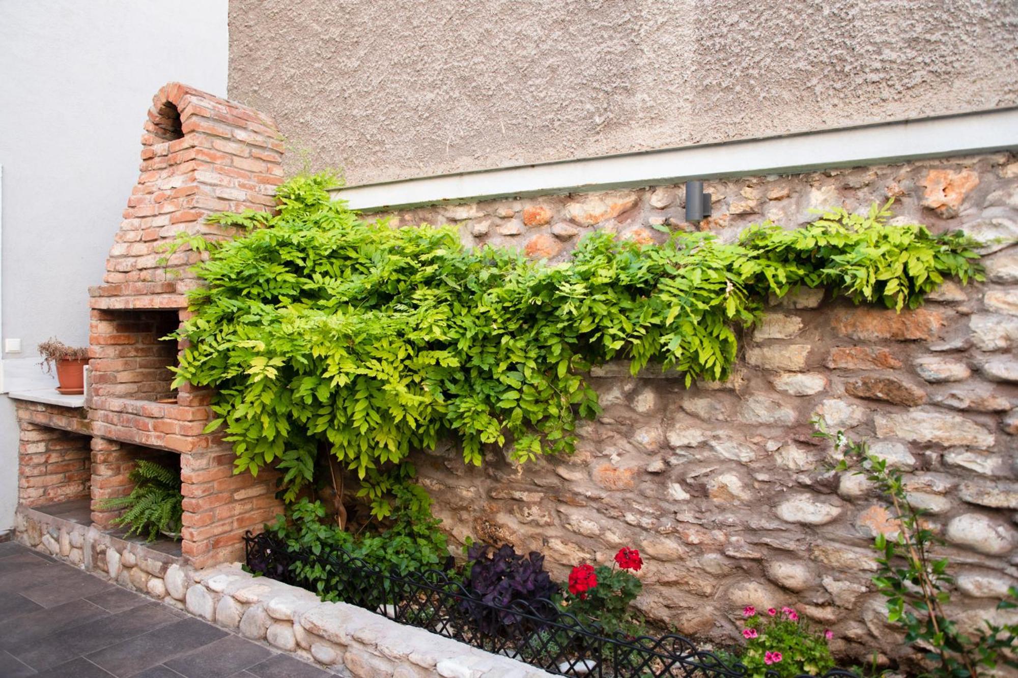 St. Barbara Apartment Драма Екстериор снимка